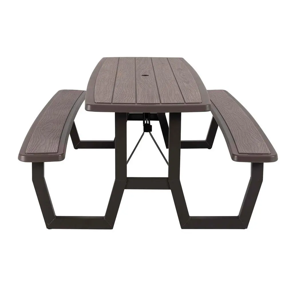 2ab0ffa5632eeb3df616e0f56f1b10d8925dc4f1_PicnicTables_485551_02.webp
